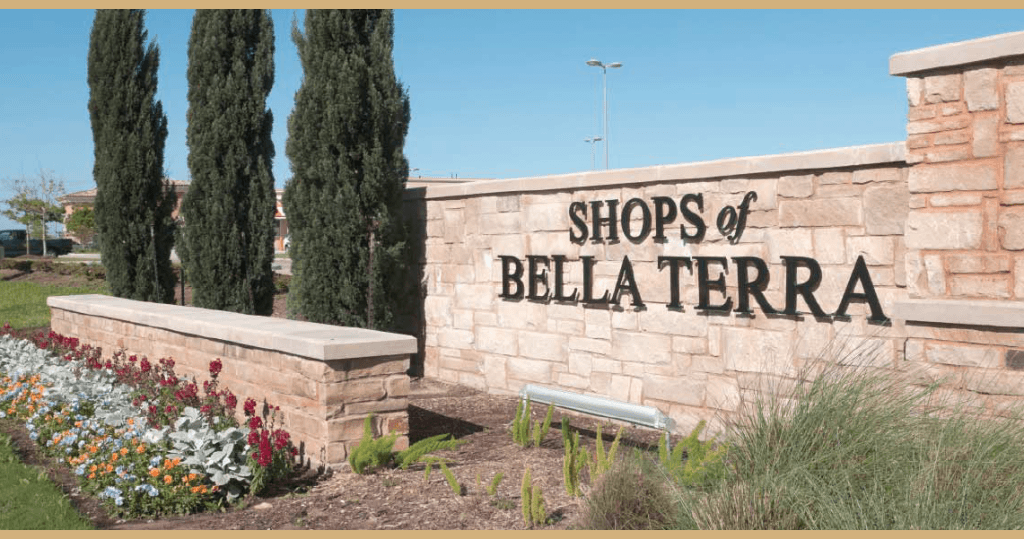 shops_at_bella_terra_2 Moody Rambin